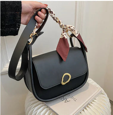 Simple Daily Commuter Bag for Women